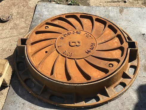 Люк чуг.Т (С250)-1-60 нагр.250кН 98кг 