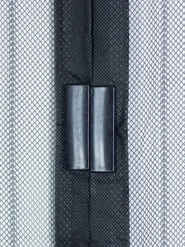 Сетка мосткиная на дверь на магнитах 1х2,1м ткань